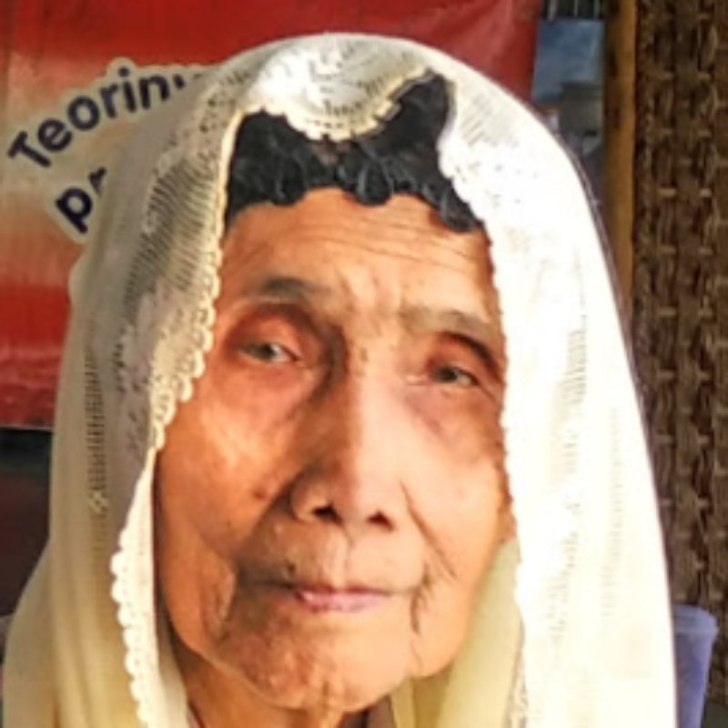 Almh. MBAH CHAINAYAH